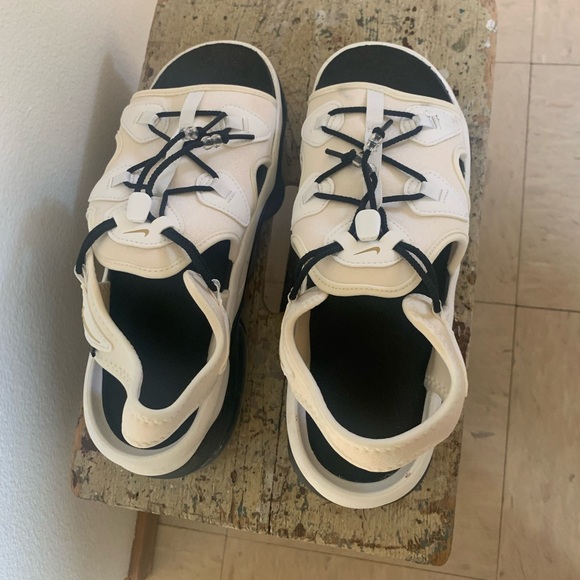 NEW! Nike Air Max Koko x Serena Williams Design Crew Sandal in White Sz. 11 - Picture 2 of 7